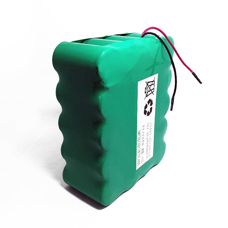 Paquete de batería recargable de 24V 7000mAh Tamaño D Ni-MH con conector y alambre