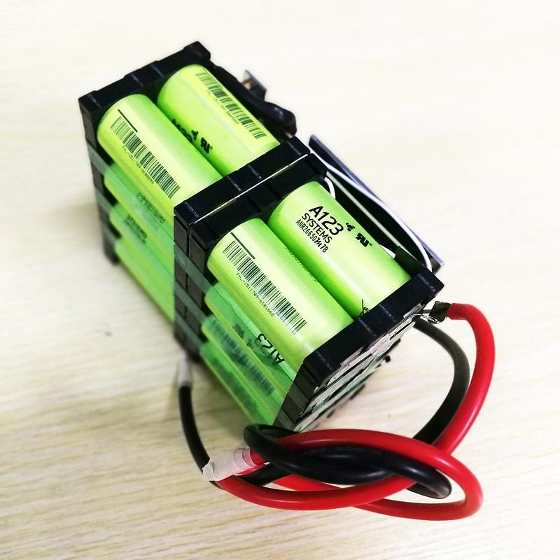 8S2P 24V 25.6V A123 ANR26650 5000mAh Batería de alimentación de LiFePO4 recargable con BMS y Conector