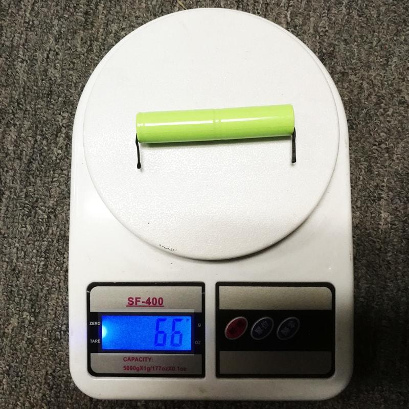 Paquete de bater&iacute;as recargables de 2.4V 2200mAh 4 / 5A NIMH con orejetas de soldadura