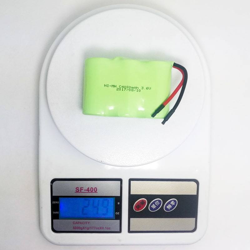 Paquete de batería recargable de Tamaño de 3.6V 4000mAh C TAMAÑO CON Conector y alambre